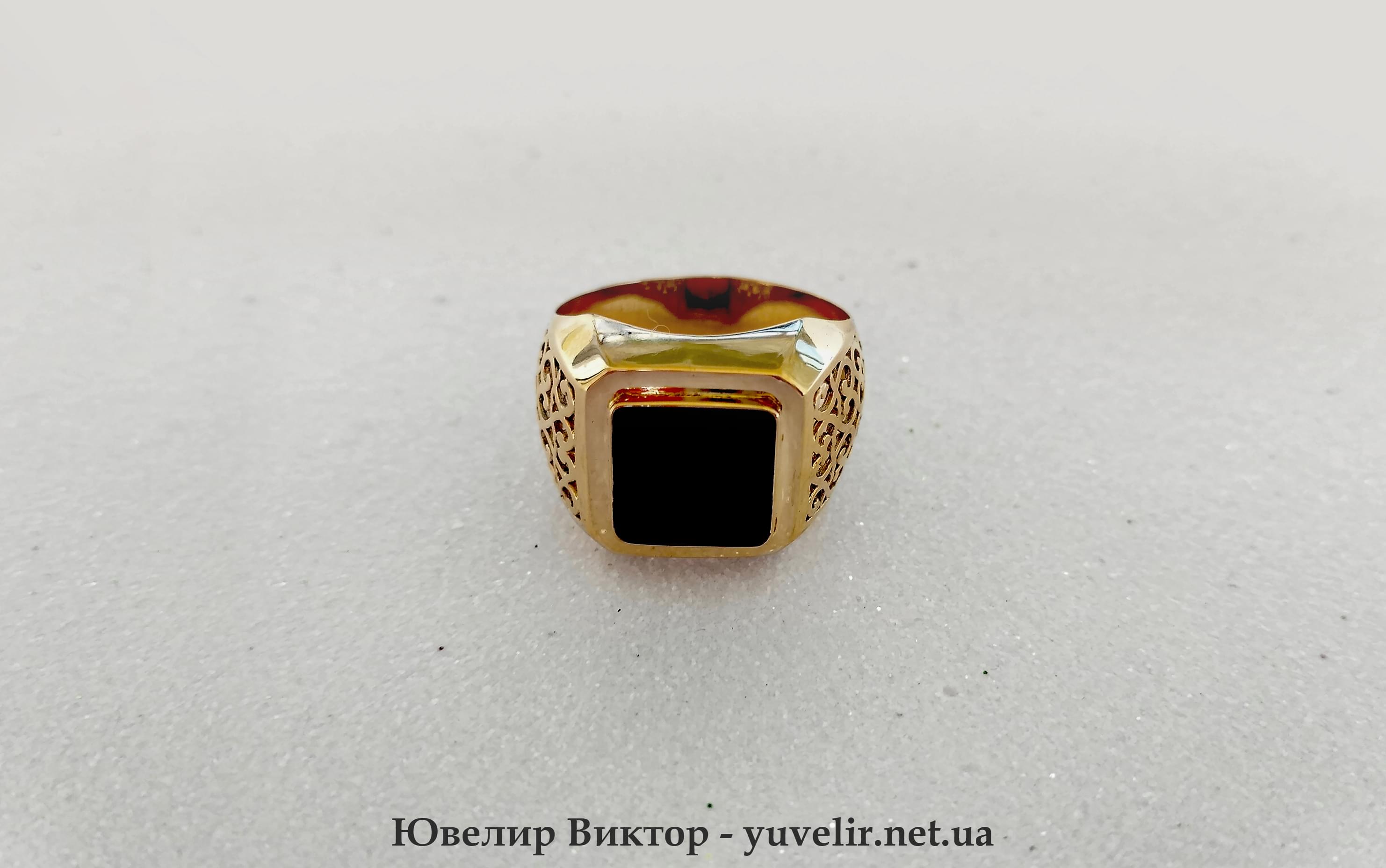 Купить мужской перстень с черным Ониксом