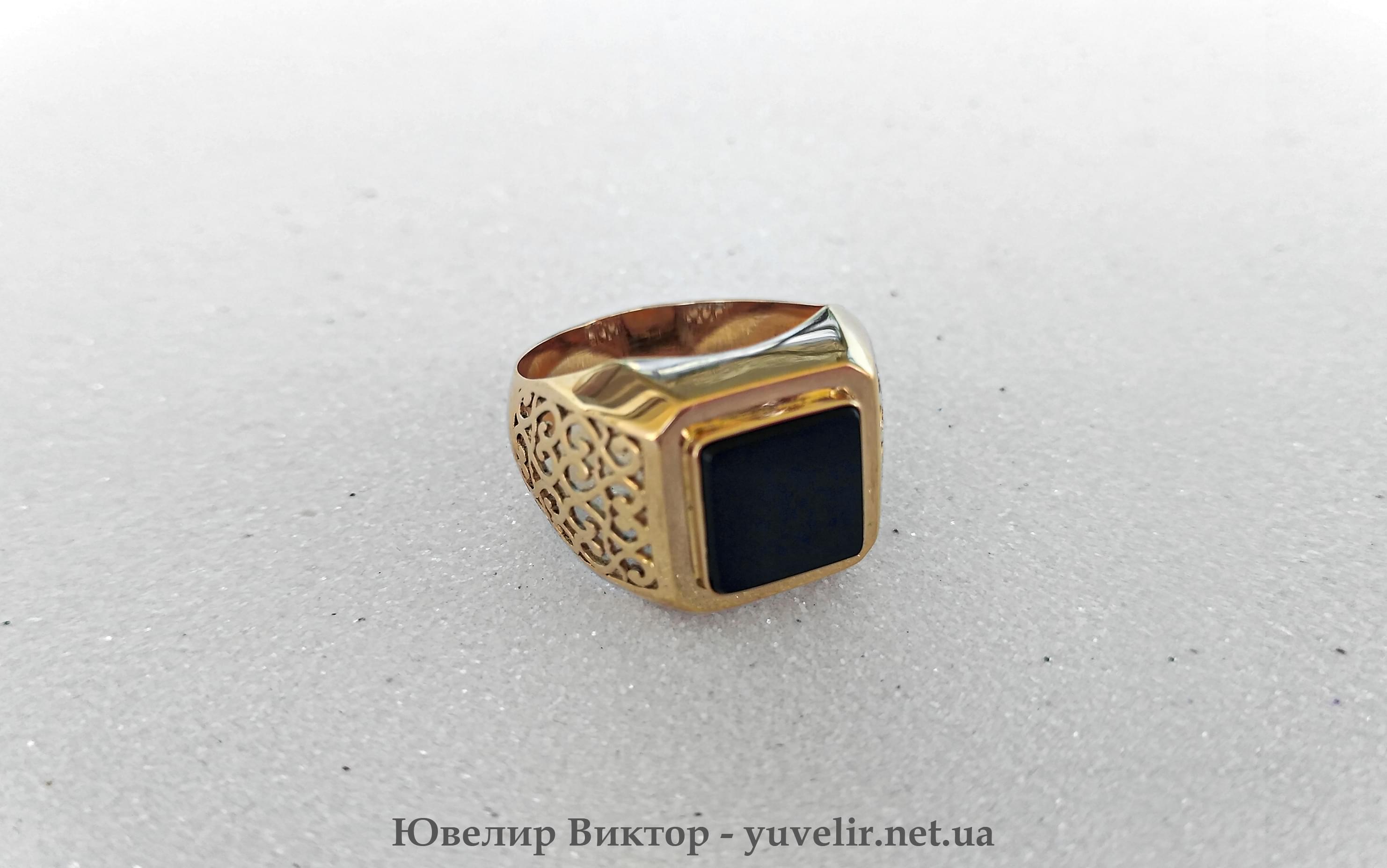 Купить мужской перстень с черным Ониксом